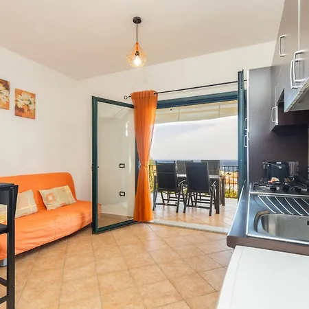 Vista Mare سانتا ماريا نافاريز